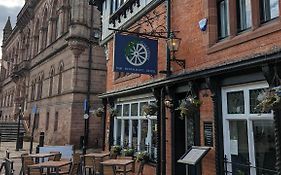 The Coach House Inn